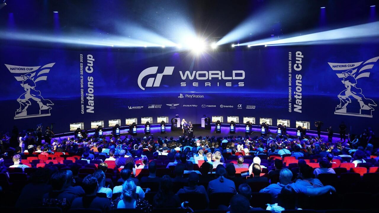 Sim-racing: Gran Turismo World Series