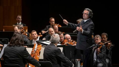 Wiener Philharmoniker, Riccardo Muti : Beethoven 9 - Mezzo