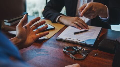 Les visages du crime — NOVO19 10:19