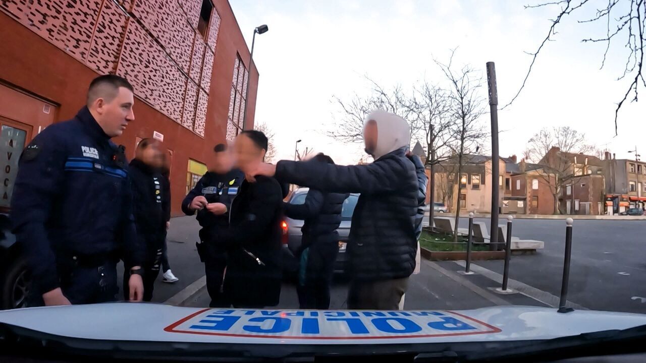 100 jours avec la police des Ardennes — RMC Découverte 06:55