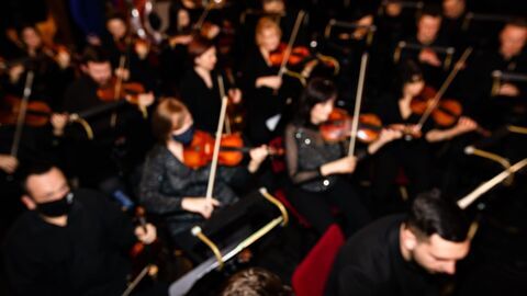 Lucas et Arthur Jussen et l'orchestre philharmonique de Monte-Carlo