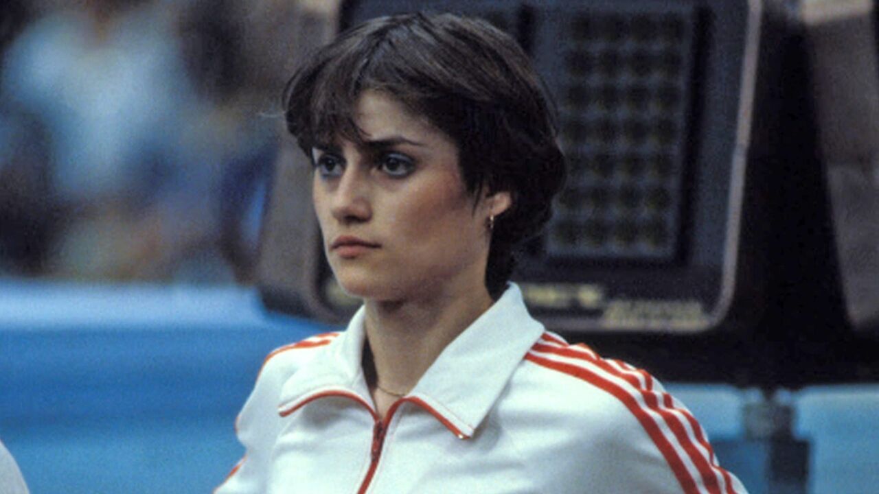Nadia Comaneci, la gymnaste et le dictateur