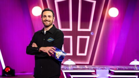 Une famille en or — TMC 19:55