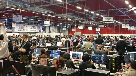 Le journal de la Défense — LCP 16:03