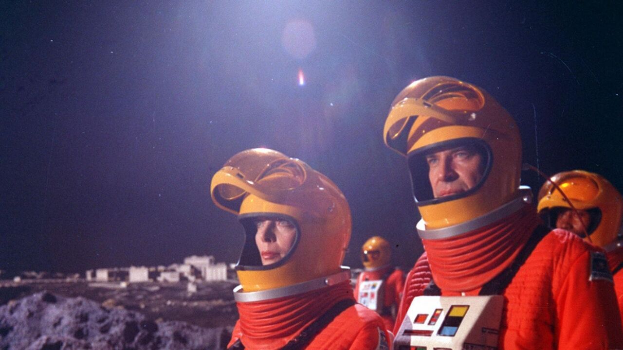 Cosmos 1999