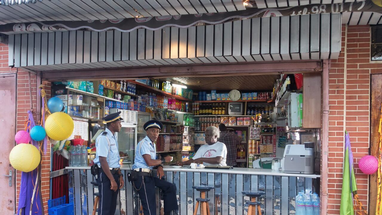 Meurtres au paradis - France 3