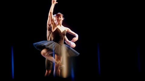 L'Opéra de Paris, un pas de deux en Guyane - France 4